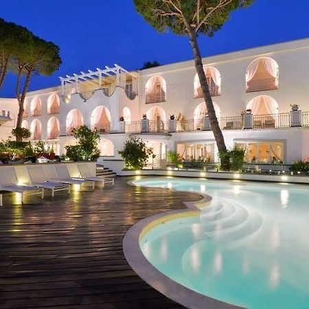 La Pineta Hotel Beach & Spa Acciaroli Exterior foto
